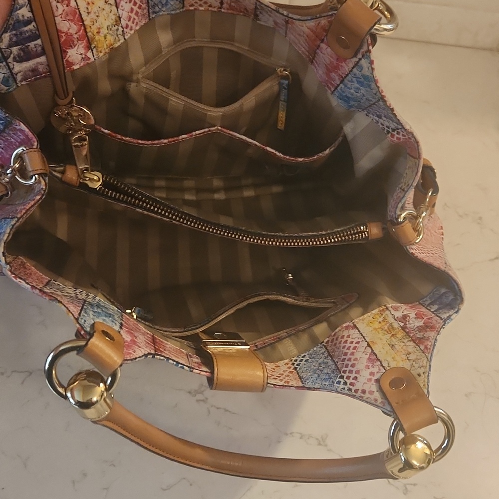 Brahman Bag - Picture 7 of 7
